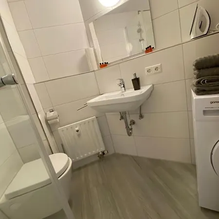 Exklusiv, Modernes Mit Balkon