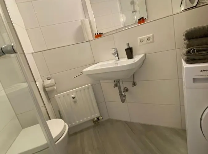 Exklusiv, Modernes Mit Balkon